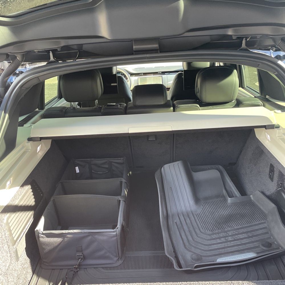 2023 Land Rover Range Rover P530 SE