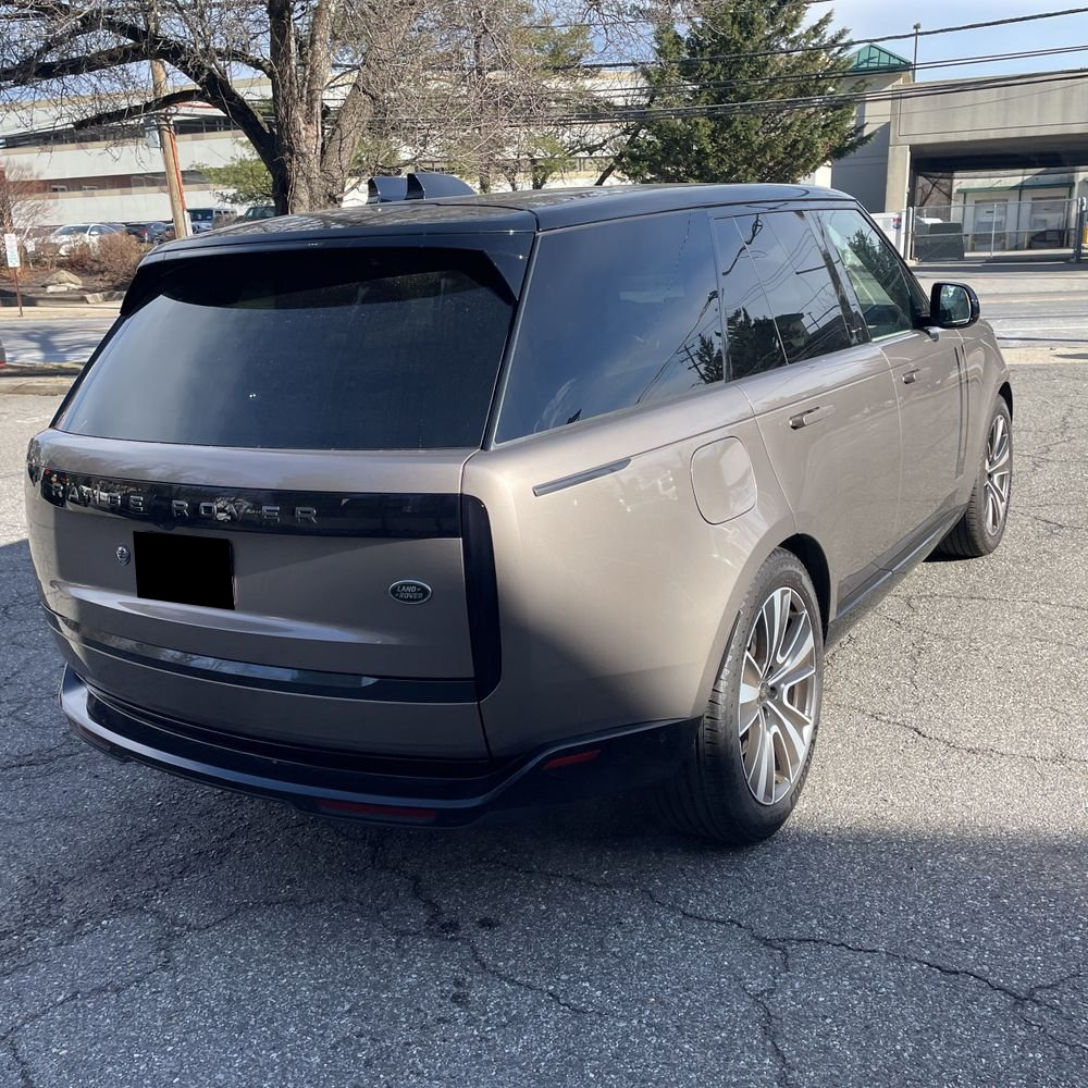 2023 Land Rover Range Rover P530 SE