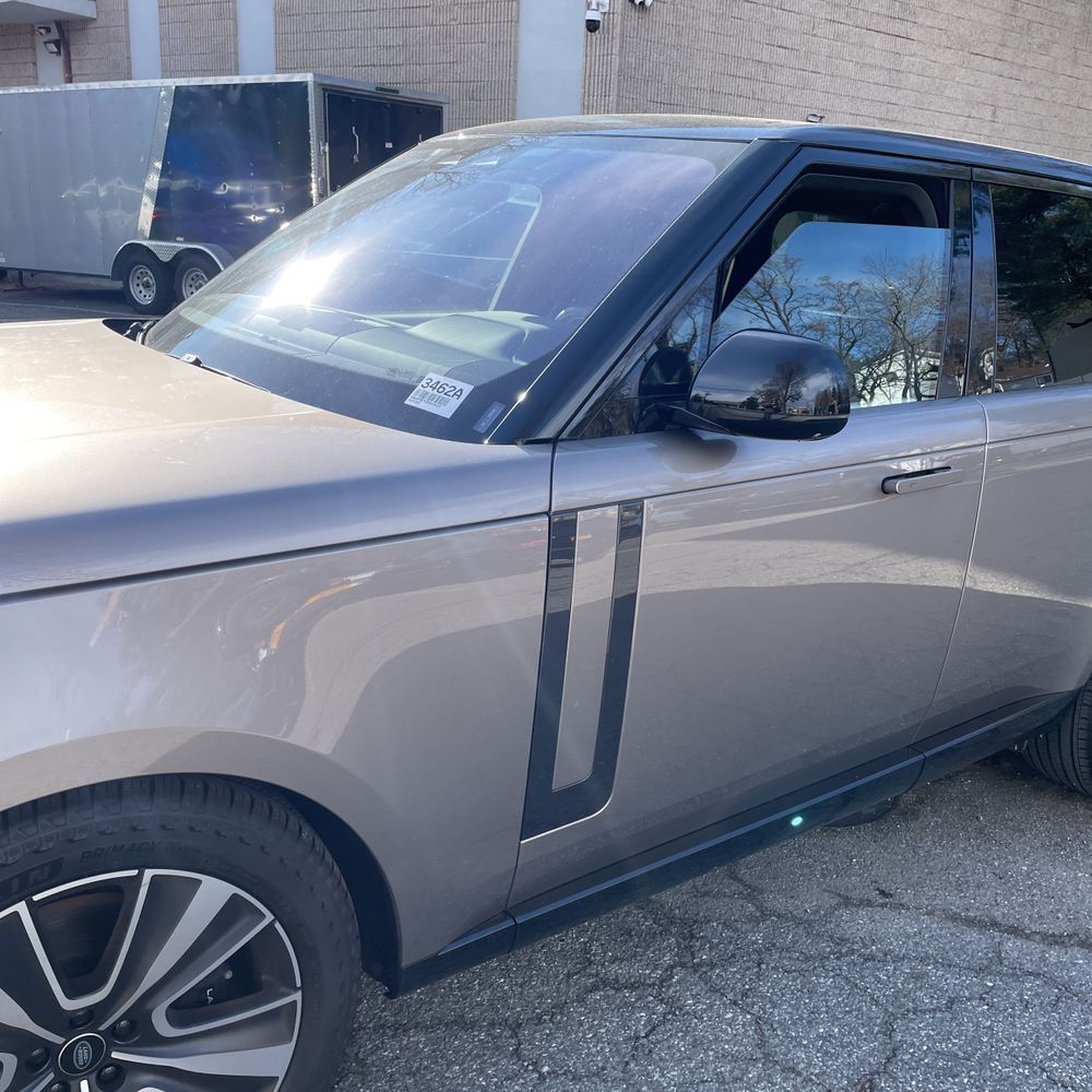 2023 Land Rover Range Rover P530 SE