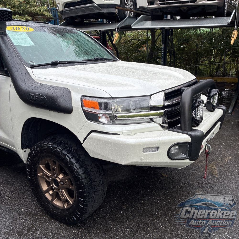 2020 Toyota Land Cruiser Heritage Edition
