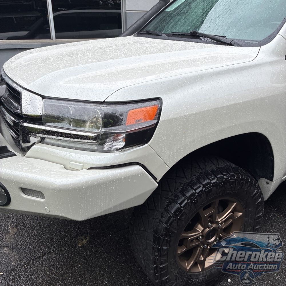 2020 Toyota Land Cruiser Heritage Edition