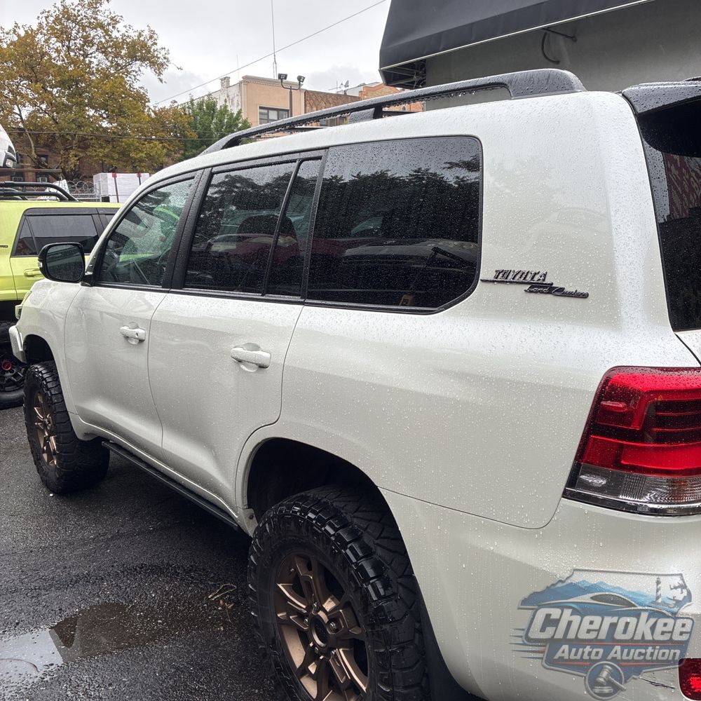 2020 Toyota Land Cruiser Heritage Edition
