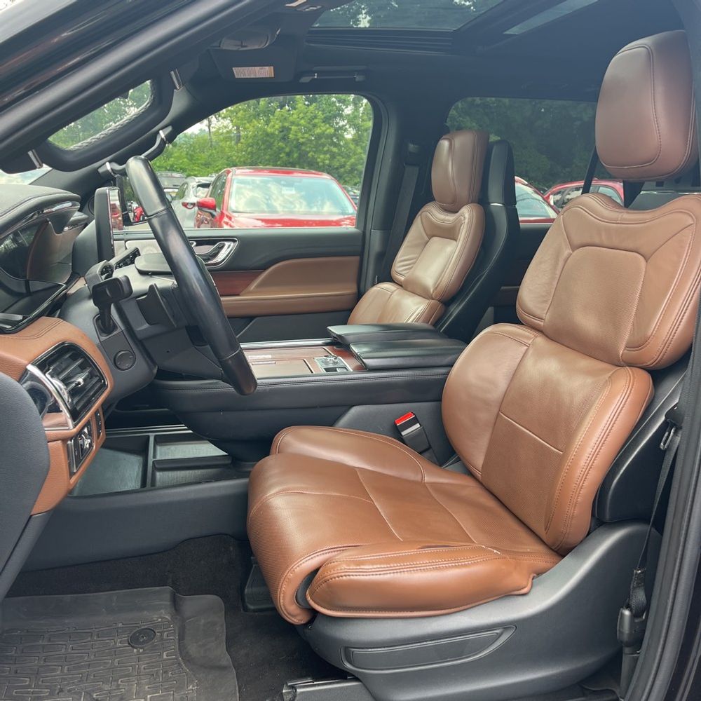 2022 Lincoln Navigator Reserve
