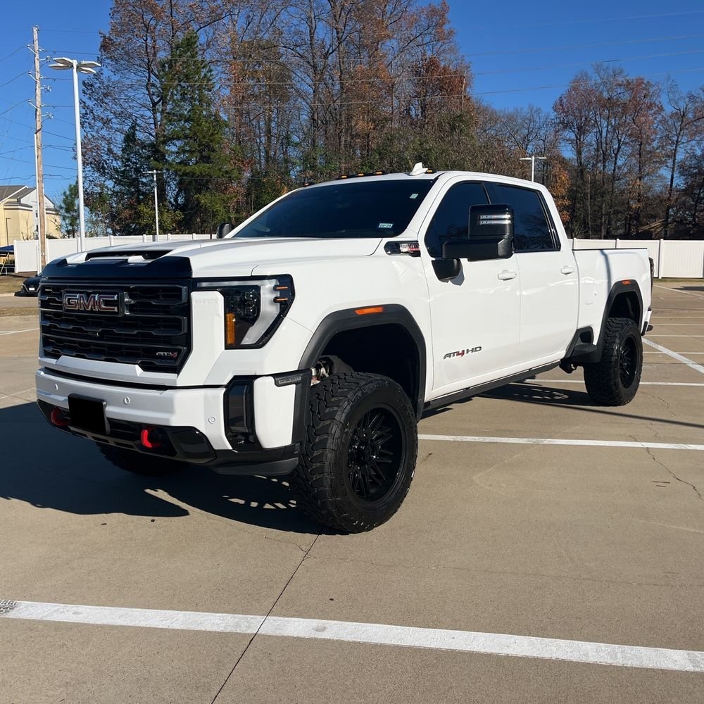 2024 GMC Sierra 2500HD AT4