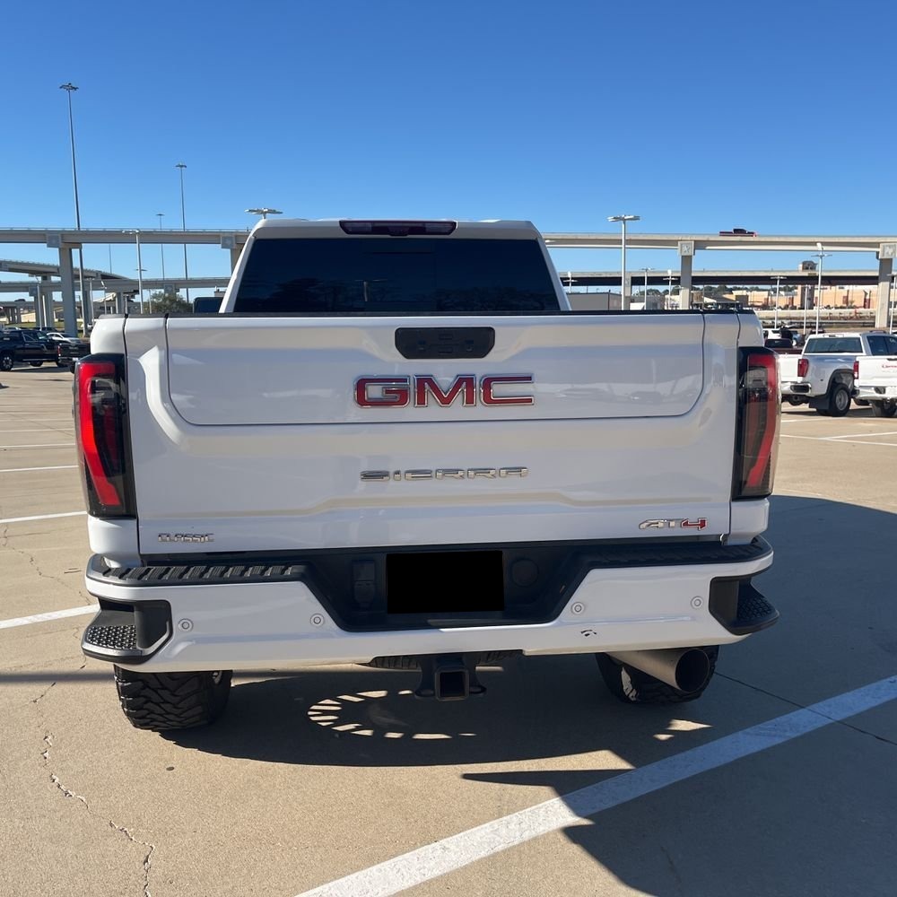 2024 GMC Sierra 2500HD AT4