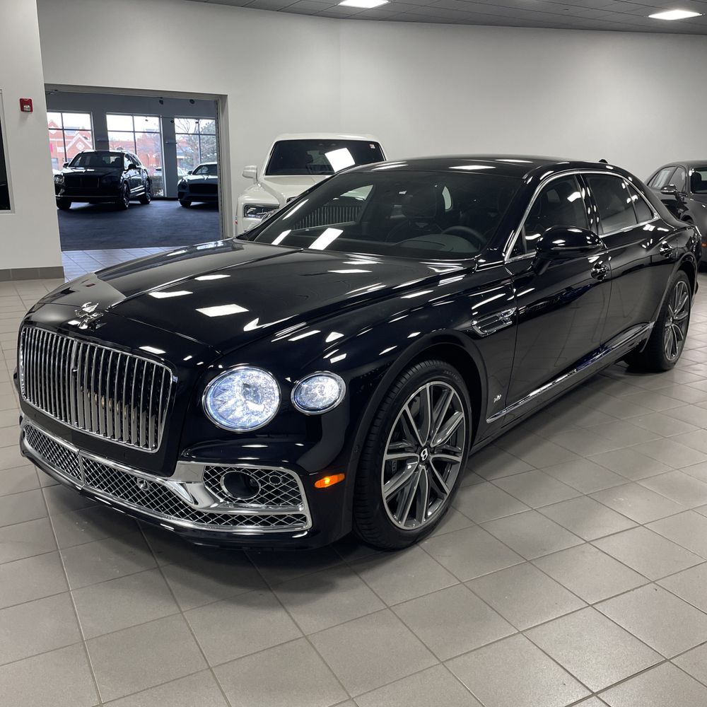 2022 Bentley Flying Spur V8