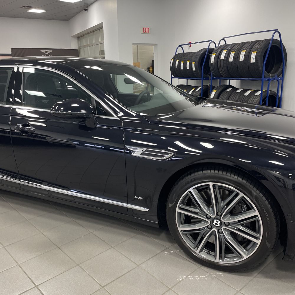 2022 Bentley Flying Spur V8