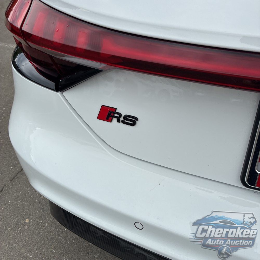 2022 Audi e-tron GT RS