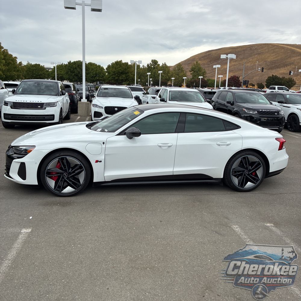2022 Audi e-tron GT RS