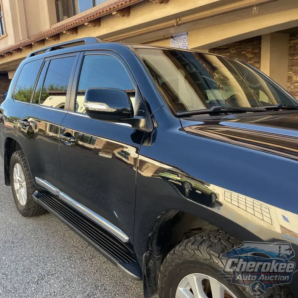 2019 Toyota Land Cruiser Base