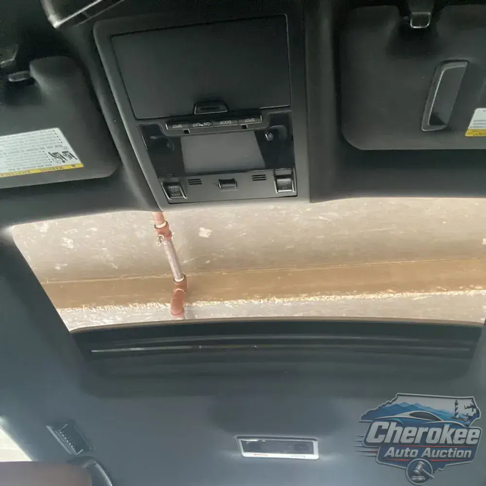 2019 Toyota Land Cruiser Base