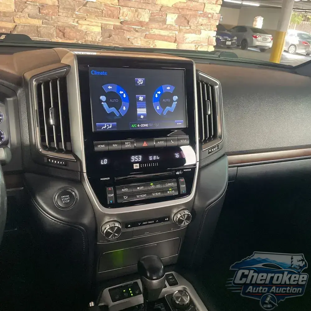 2019 Toyota Land Cruiser Base