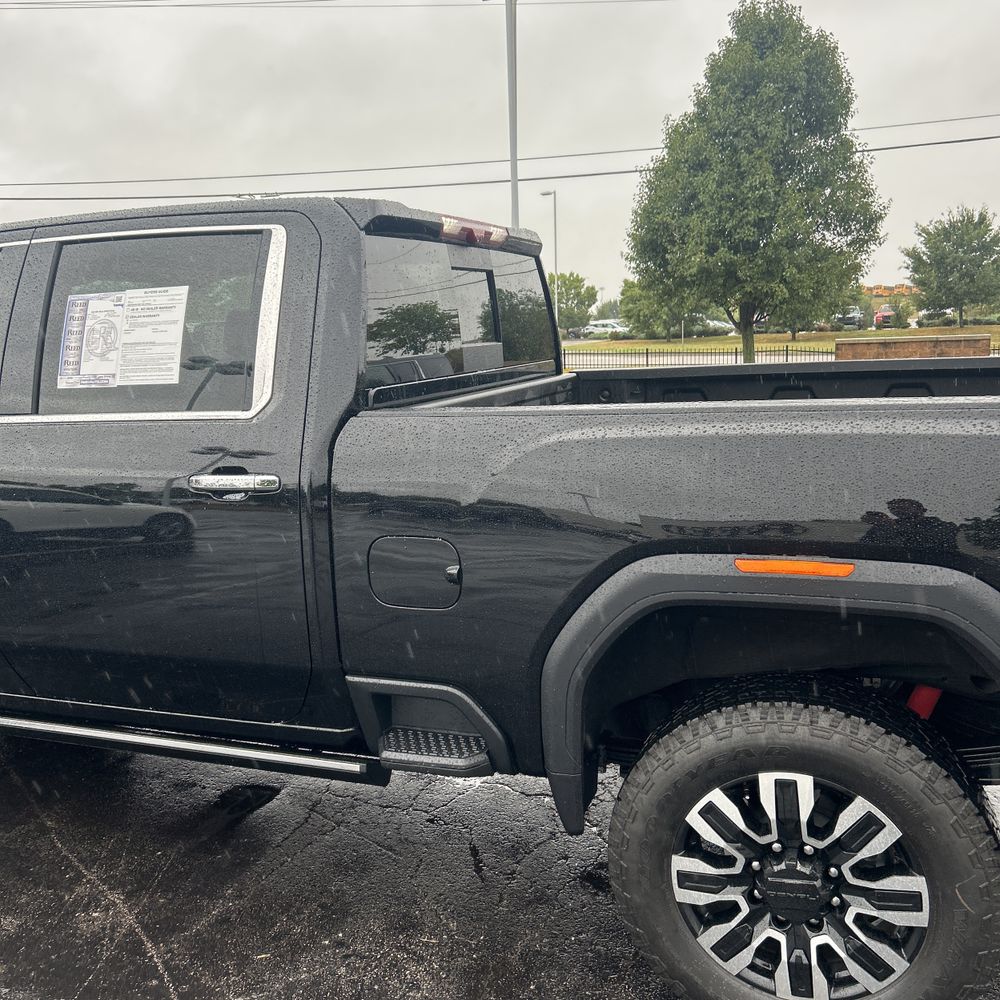 2024 GMC Sierra 2500HD Denali Ultimate