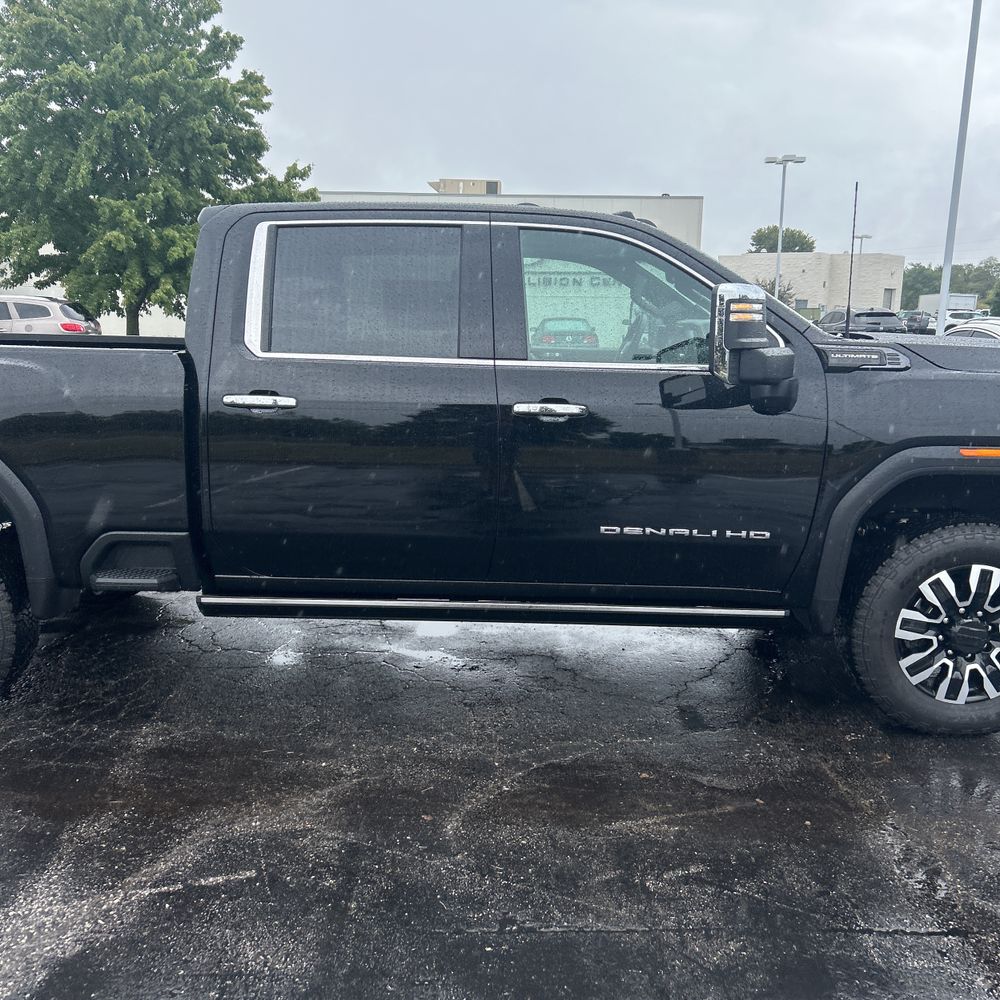 2024 GMC Sierra 2500HD Denali Ultimate