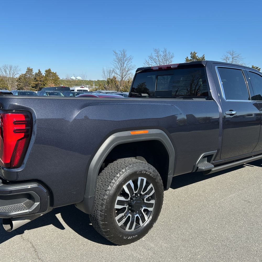 2024 GMC Sierra 2500HD Denali Ultimate