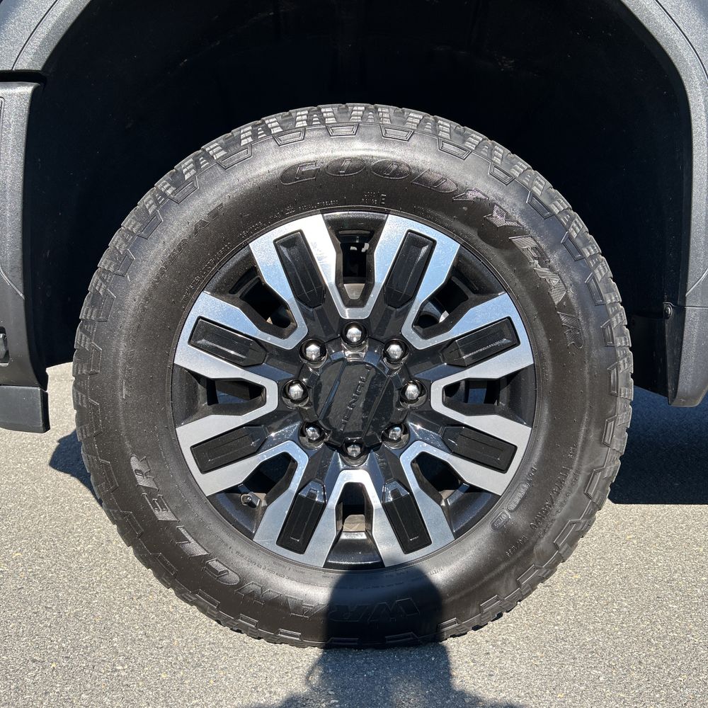 2024 GMC Sierra 2500HD Denali Ultimate