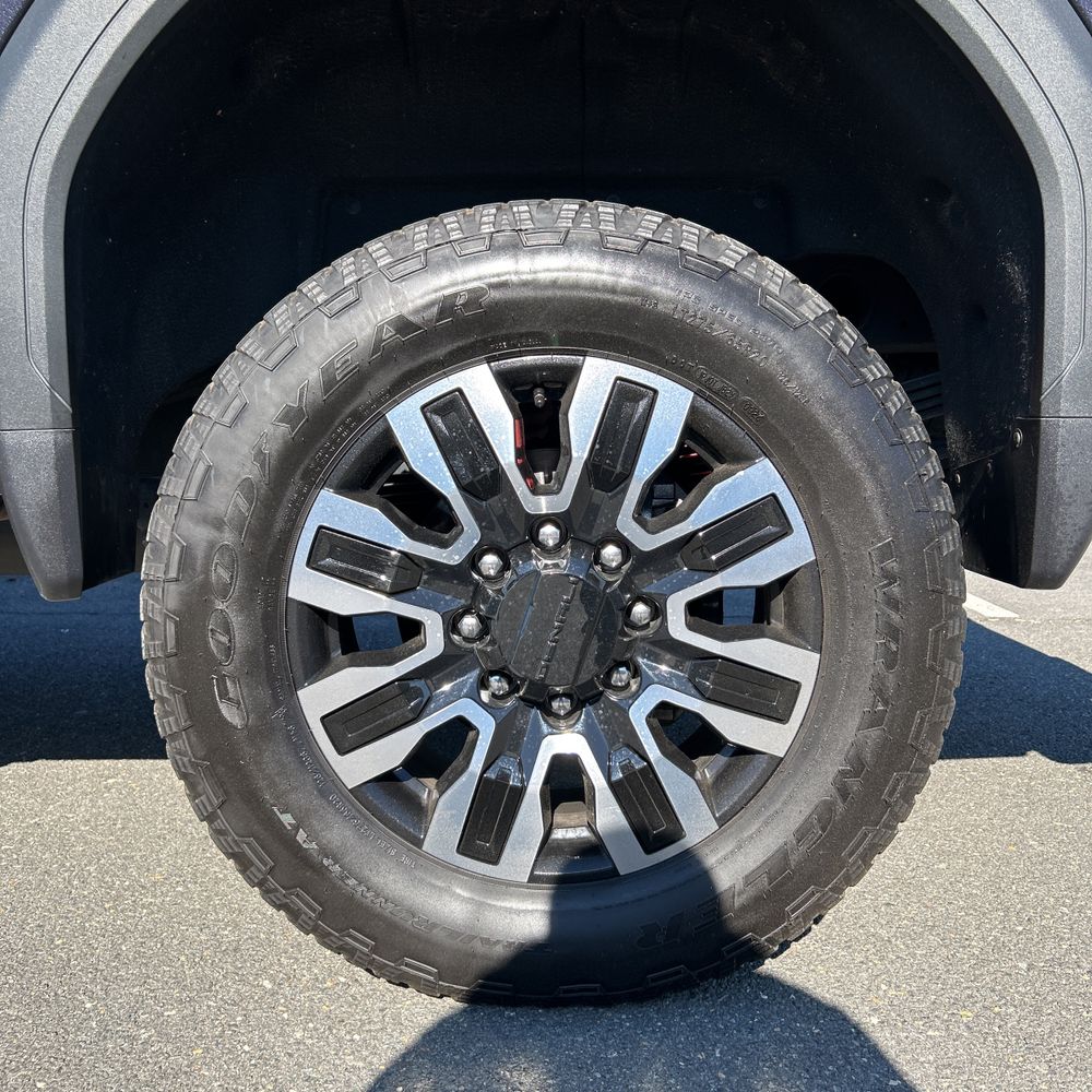 2024 GMC Sierra 2500HD Denali Ultimate