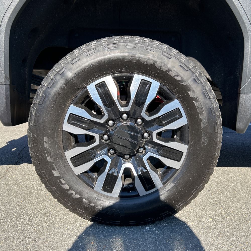 2024 GMC Sierra 2500HD Denali Ultimate