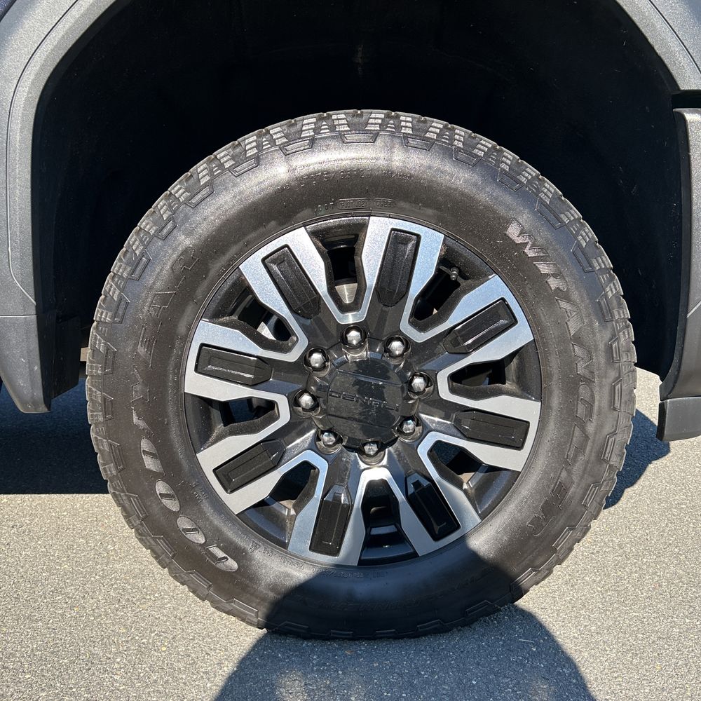 2024 GMC Sierra 2500HD Denali Ultimate