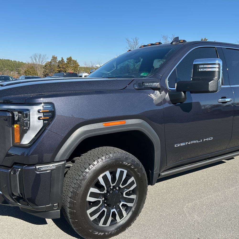 2024 GMC Sierra 2500HD Denali Ultimate