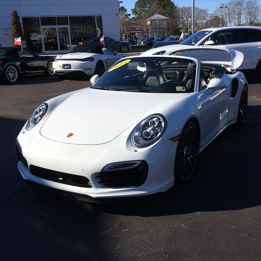 2015 Porsche 911 Carrera 4