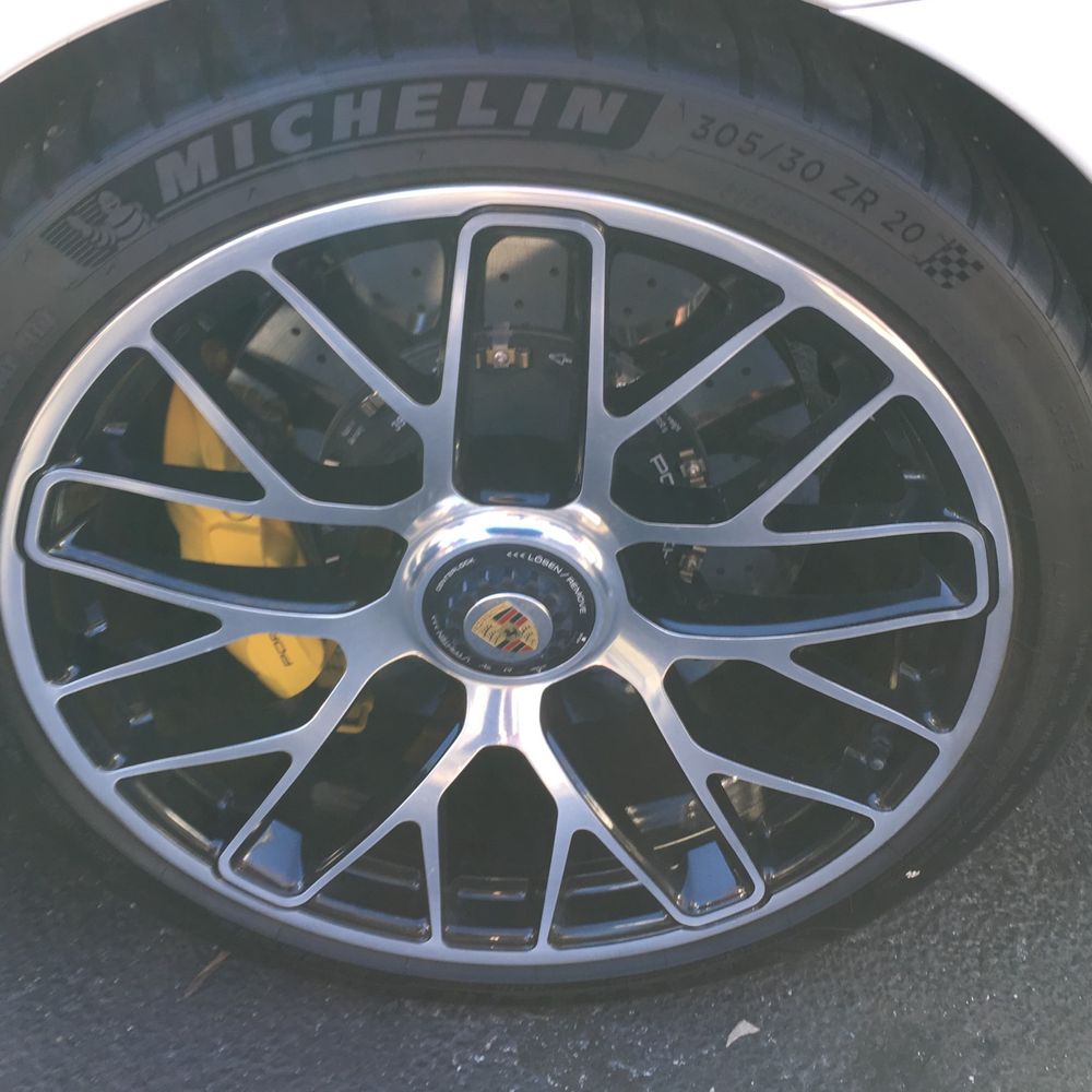 2015 Porsche 911 Carrera 4 Turbo S