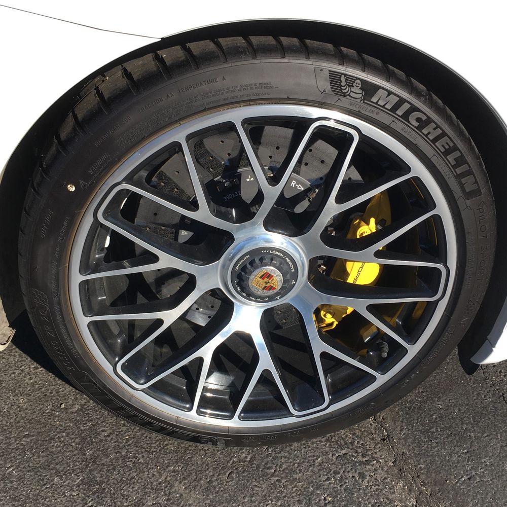 2015 Porsche 911 Carrera 4 Turbo S