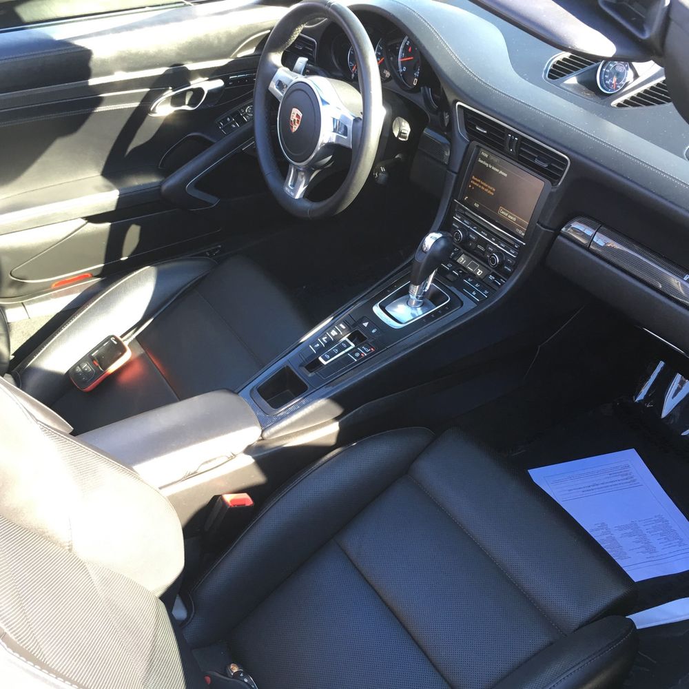 2015 Porsche 911 Carrera 4 Turbo S