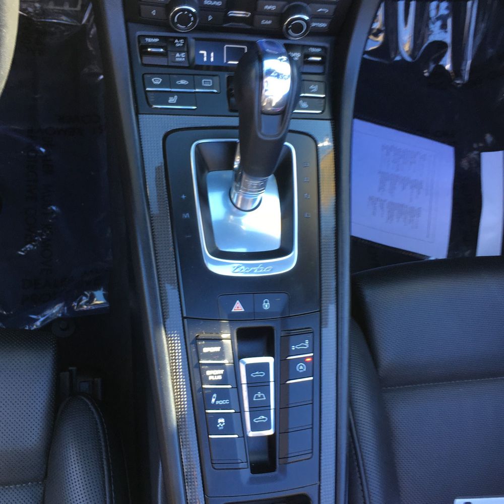 2015 Porsche 911 Carrera 4 Turbo S