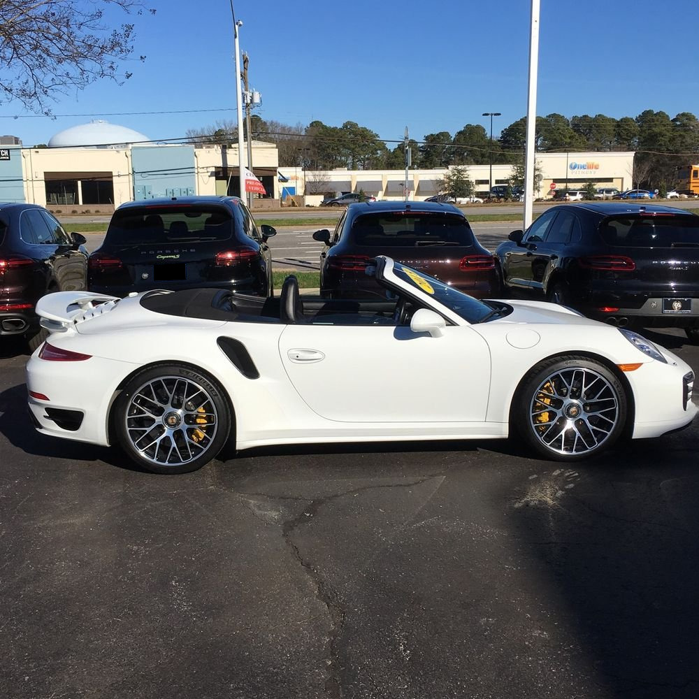 2015 Porsche 911 Carrera 4 Turbo S
