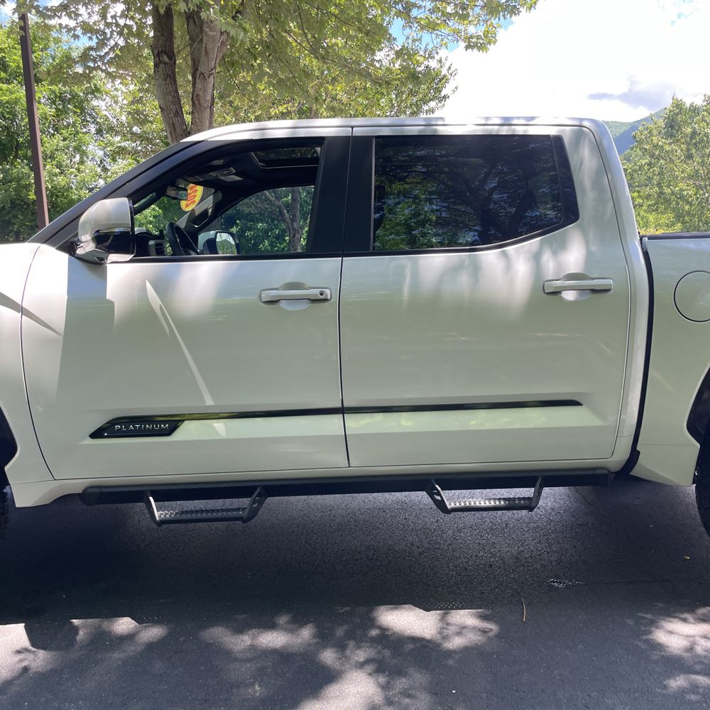 2024 Toyota Tundra Platinum HV