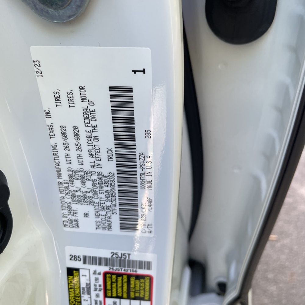 2024 Toyota Tundra Platinum HV