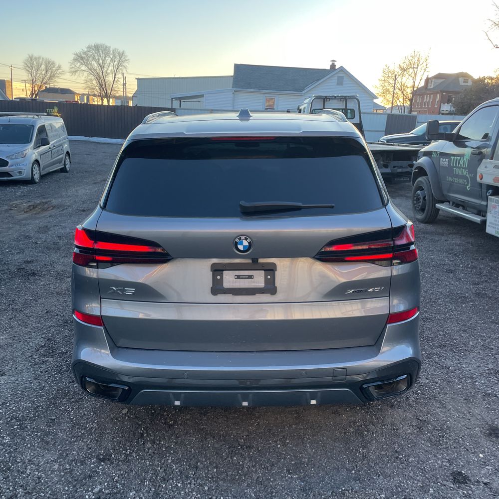 2025 BMW X5 XDrive40i