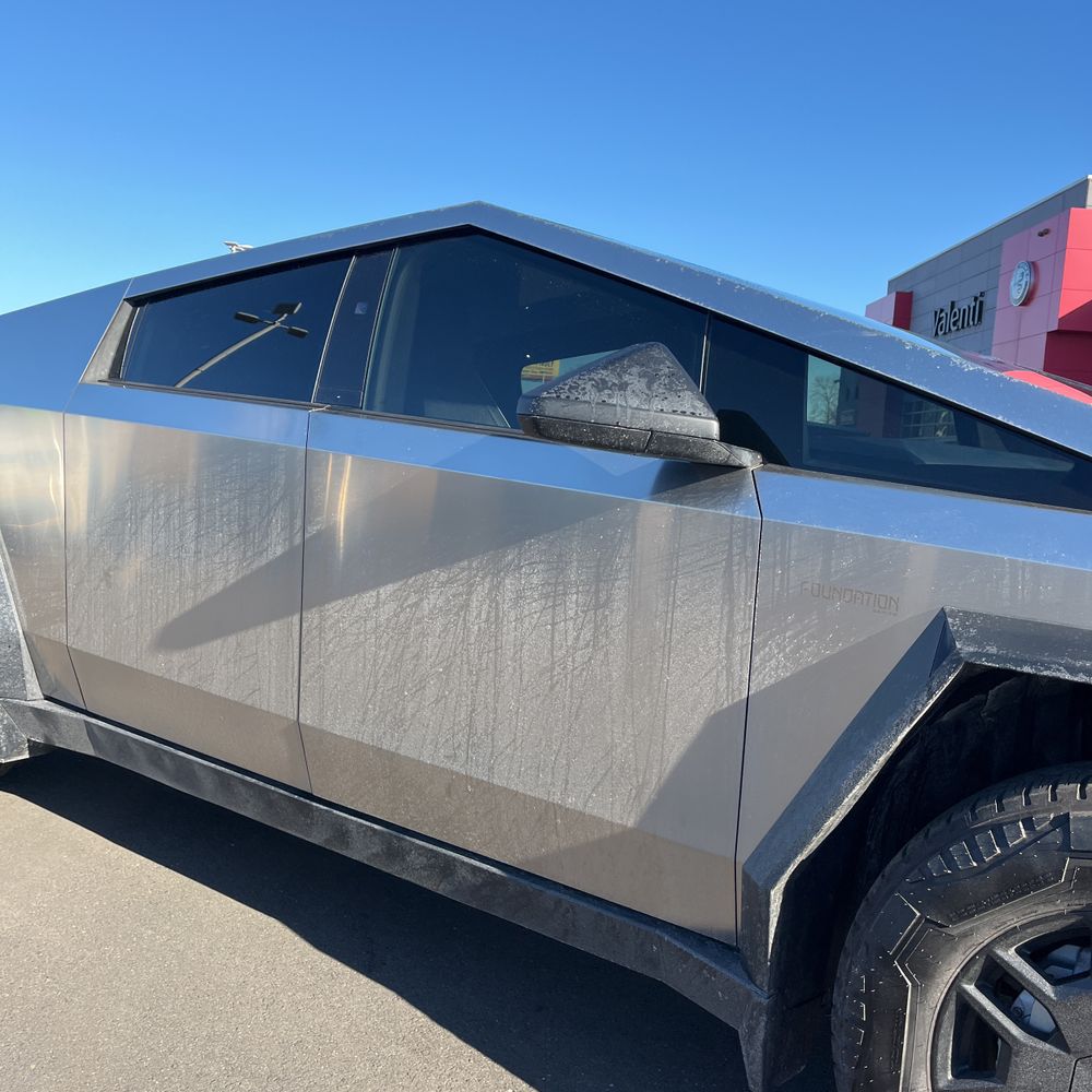 2024 Tesla Cybertruck Base