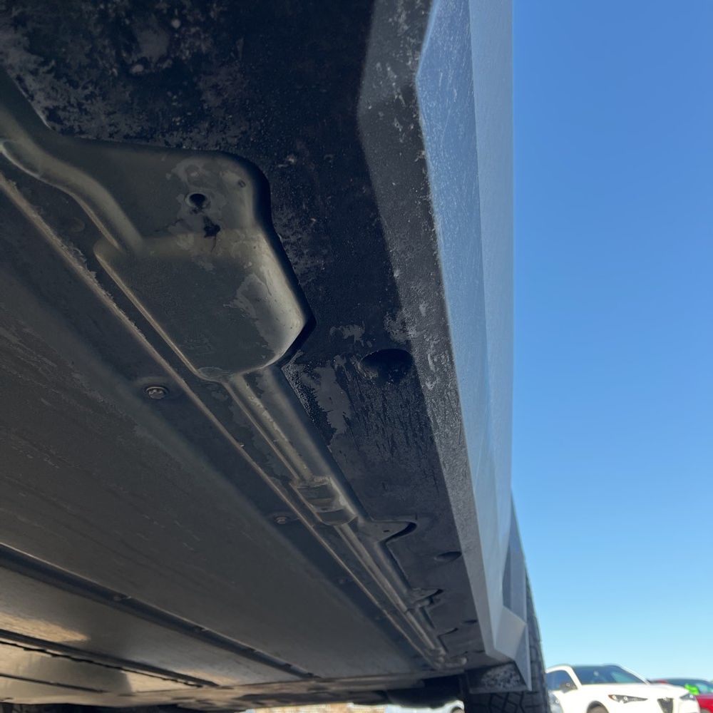 2024 Tesla Cybertruck Base
