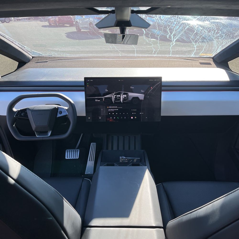 2024 Tesla Cybertruck Base