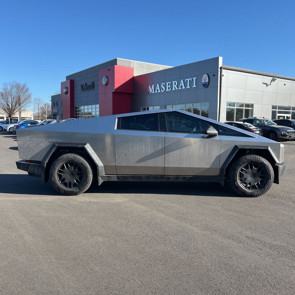 2024 Tesla Cybertruck Base