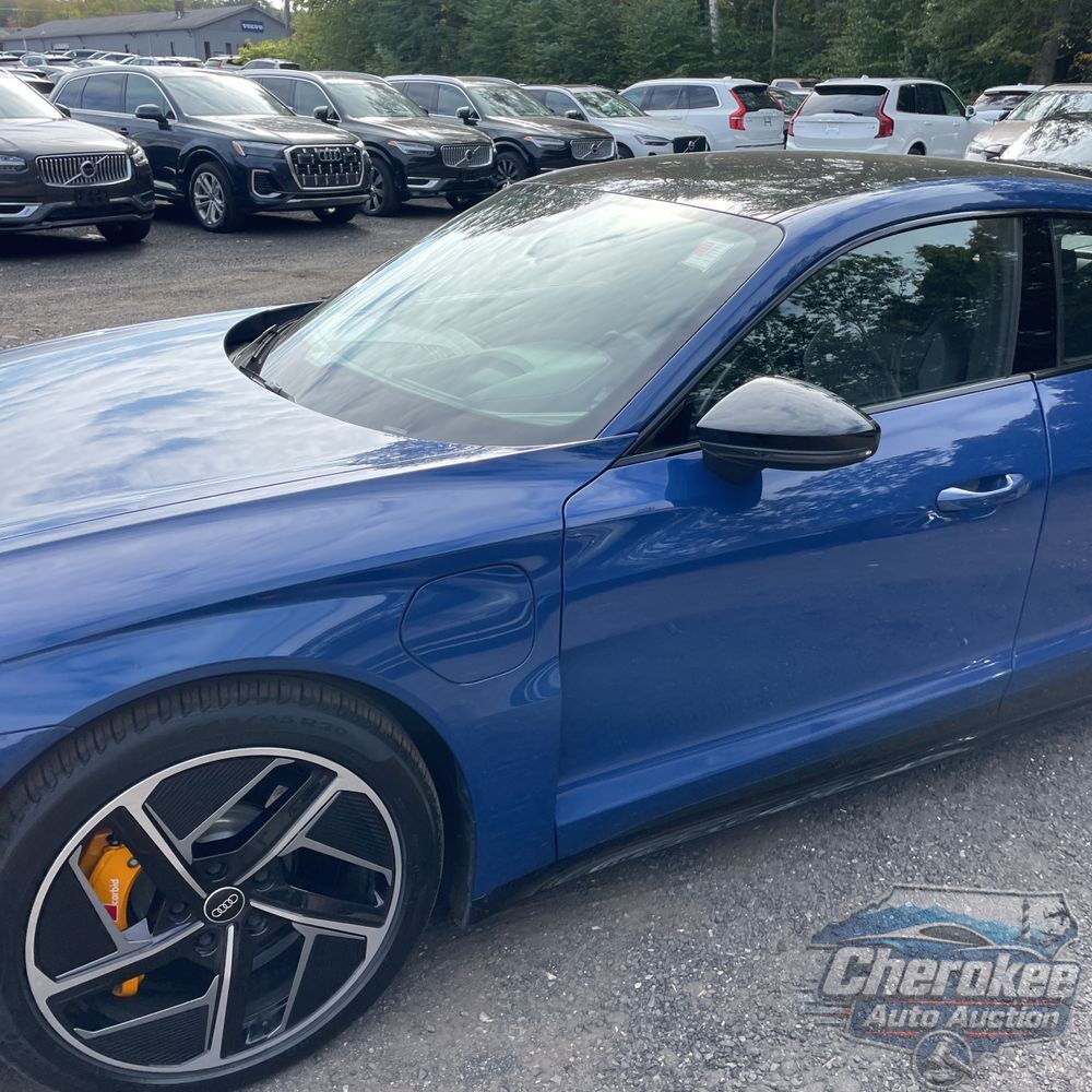 2023 Audi e-tron GT RS