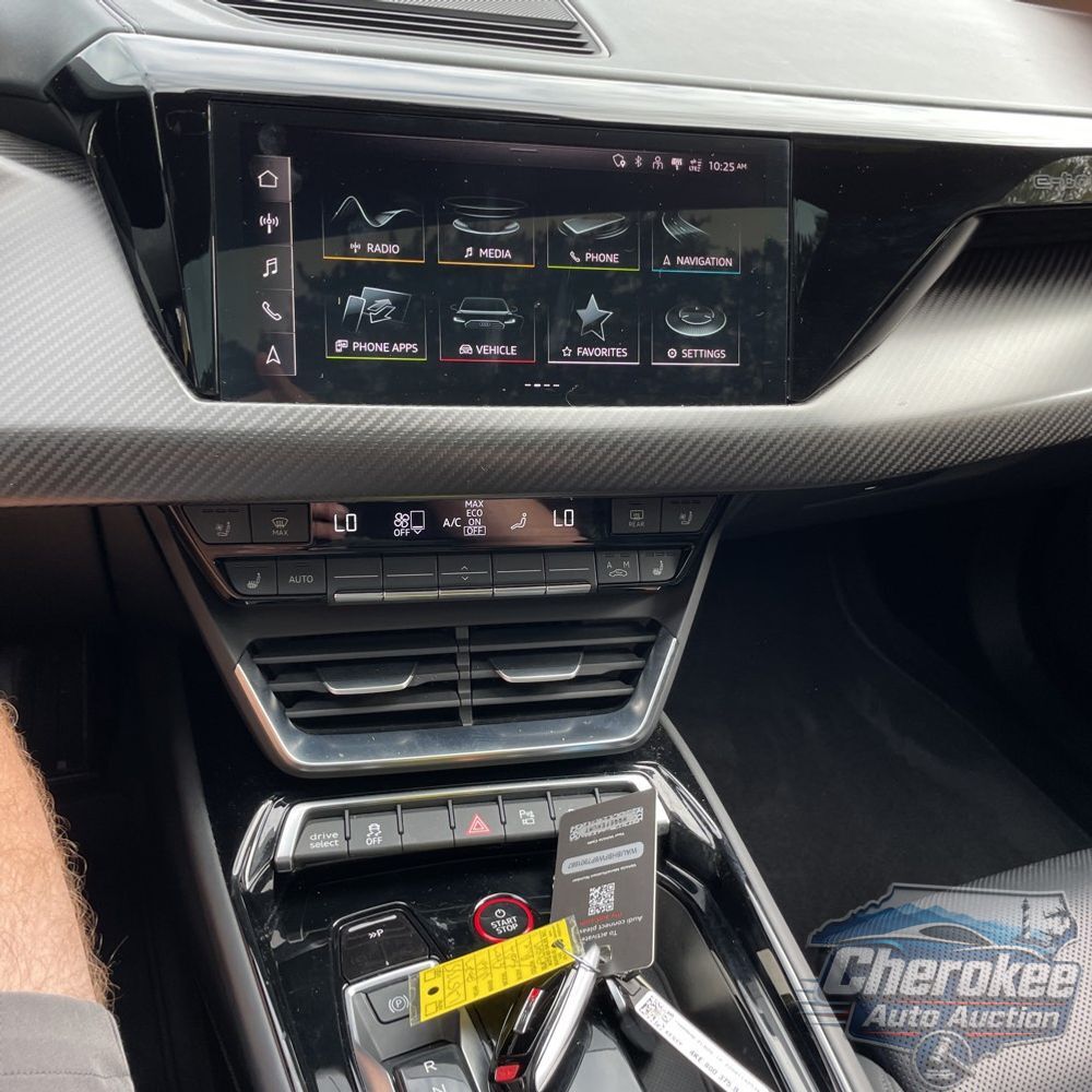 2023 Audi e-tron GT RS