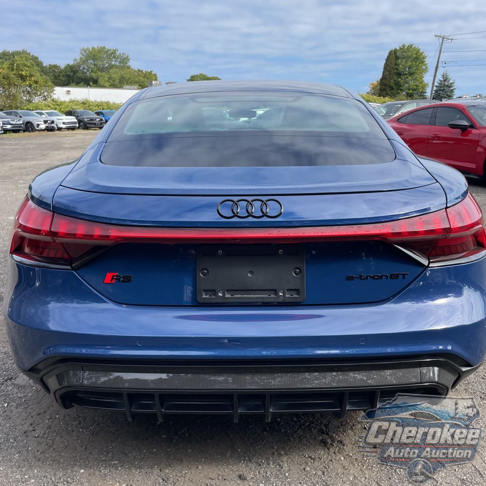 2023 Audi e-tron GT RS