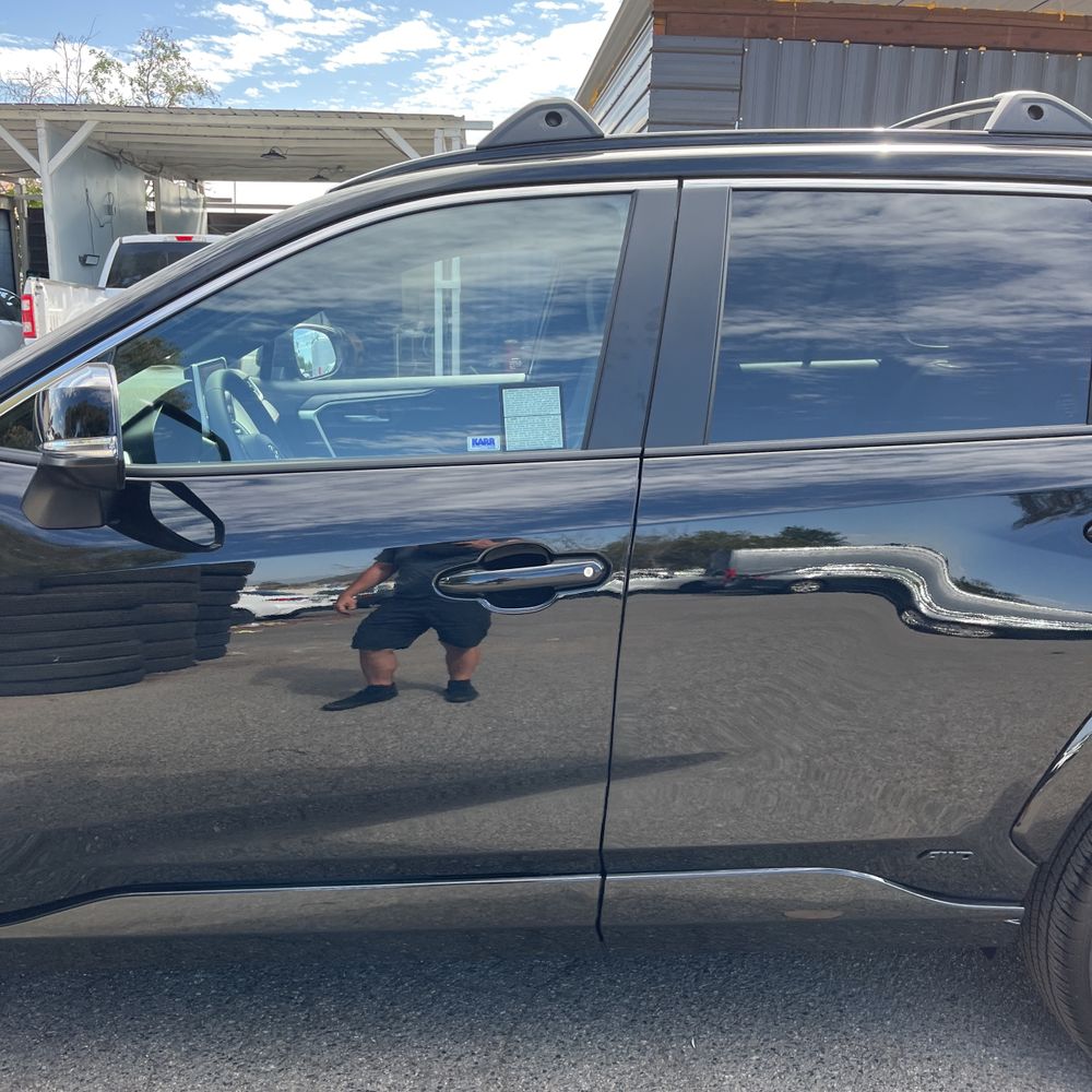 2025 Toyota RAV4 Plug-in Hybrid SE
