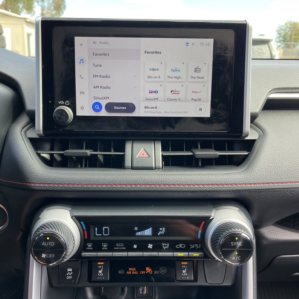 2025 Toyota RAV4 Plug-in Hybrid SE