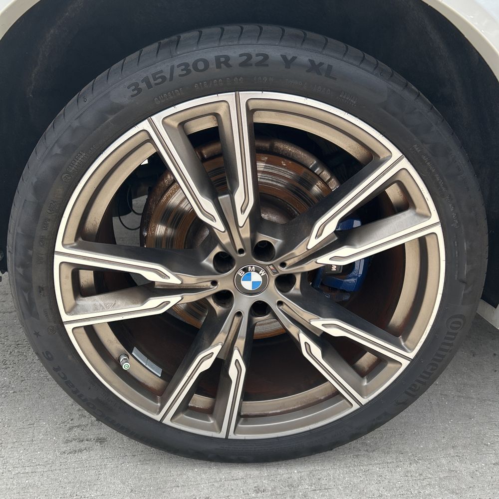 2023 BMW X5 M50i