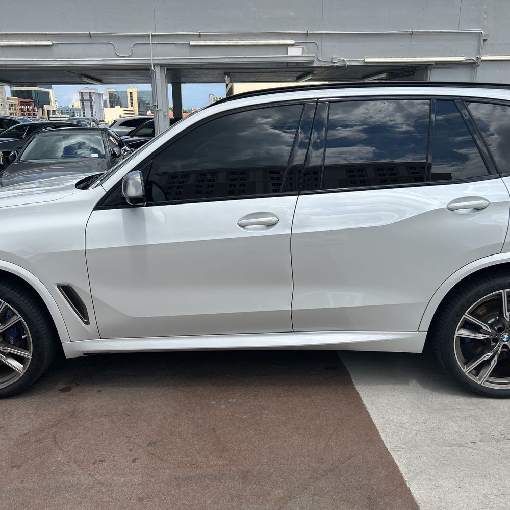 2023 BMW X5 M50i