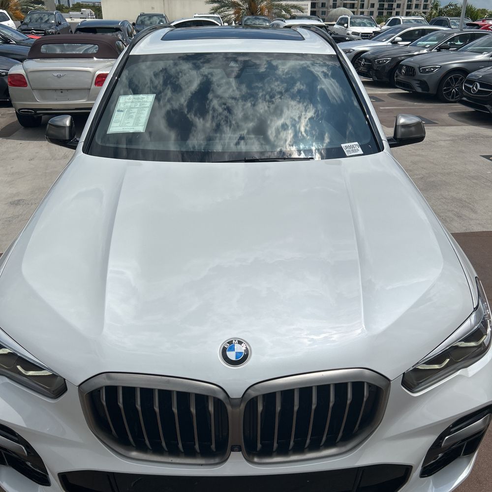 2023 BMW X5 M50i