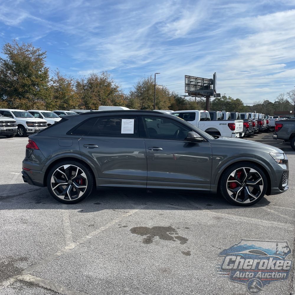 2023 Audi RS Q8