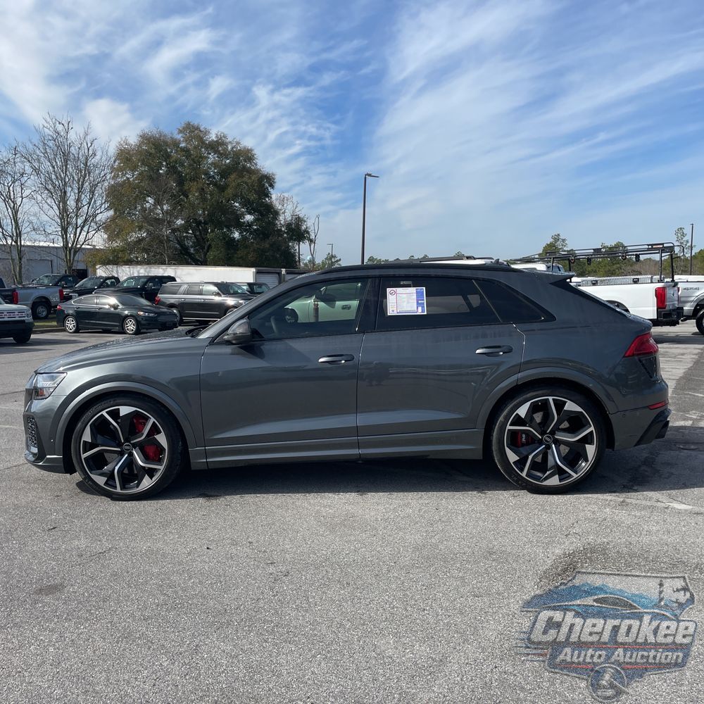2023 Audi RS Q8