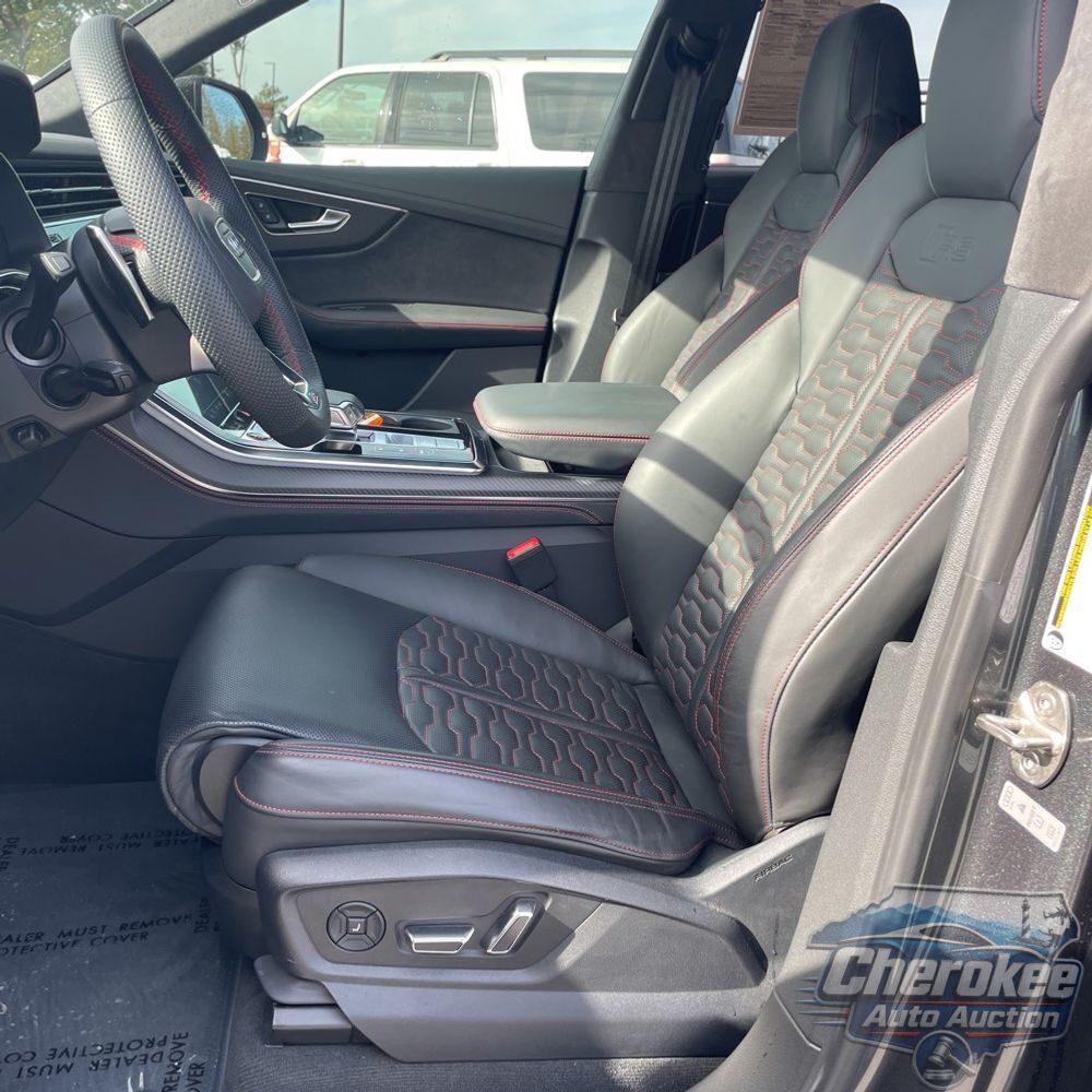 2023 Audi RS Q8