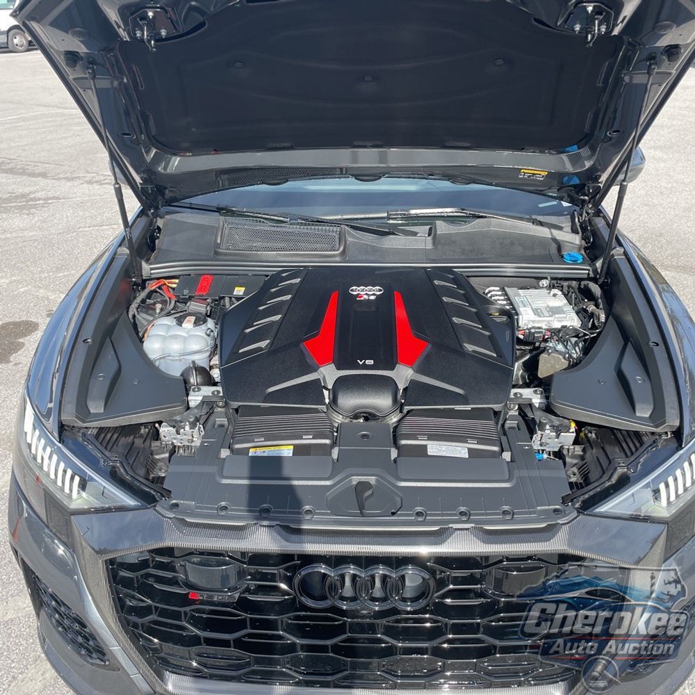 2023 Audi RS Q8