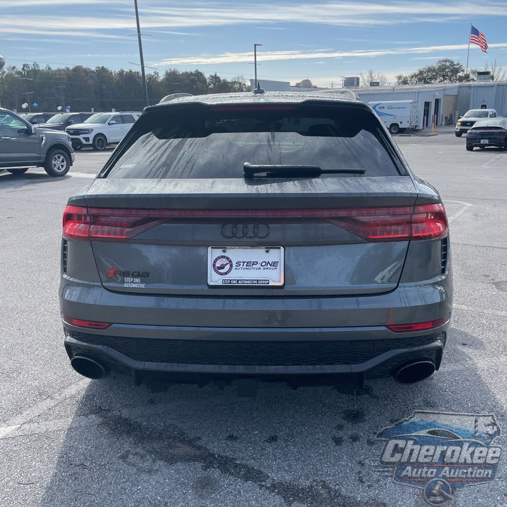 2023 Audi RS Q8